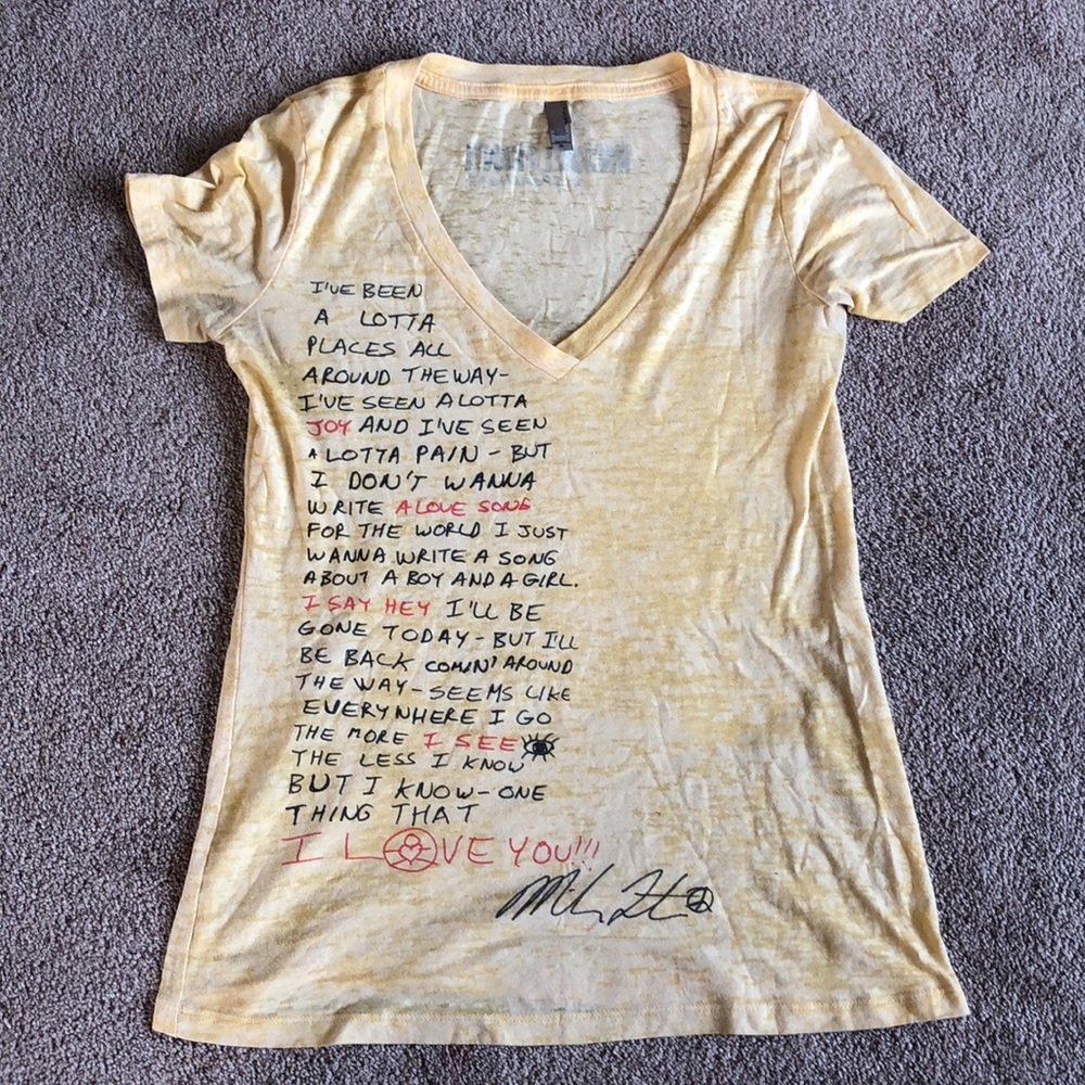 ✿ Michael Franti & Spearhead band tee ✿